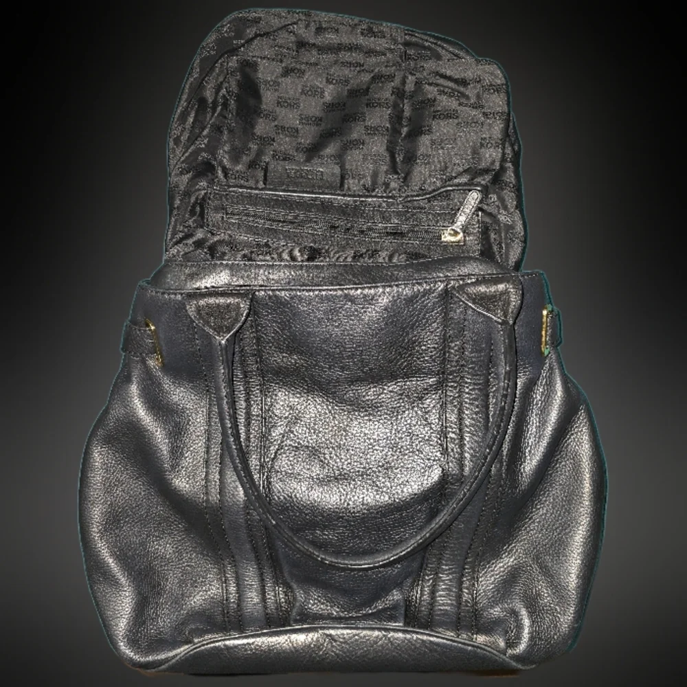 vintage Michael Kors shoulder bag see pics guc